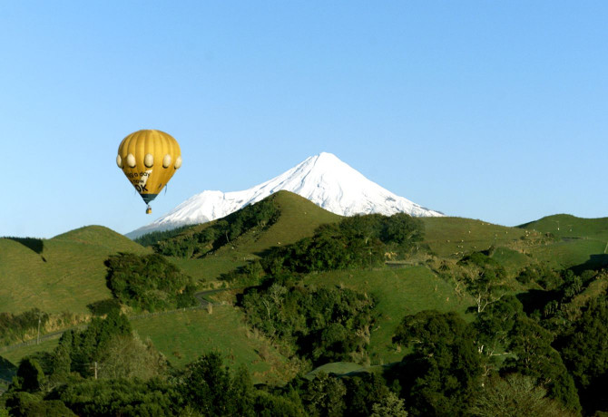 Mountain and balloon