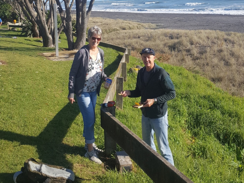 Oakura trappers libby and clive 896x616