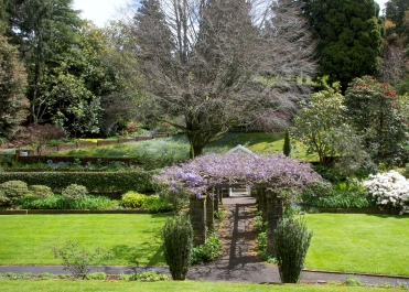 South cottage lawn image