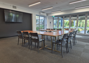 Pukeiti Rata room image